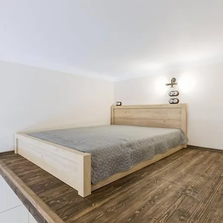 Center Loft Apartment