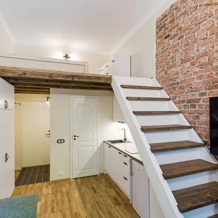 Center Loft